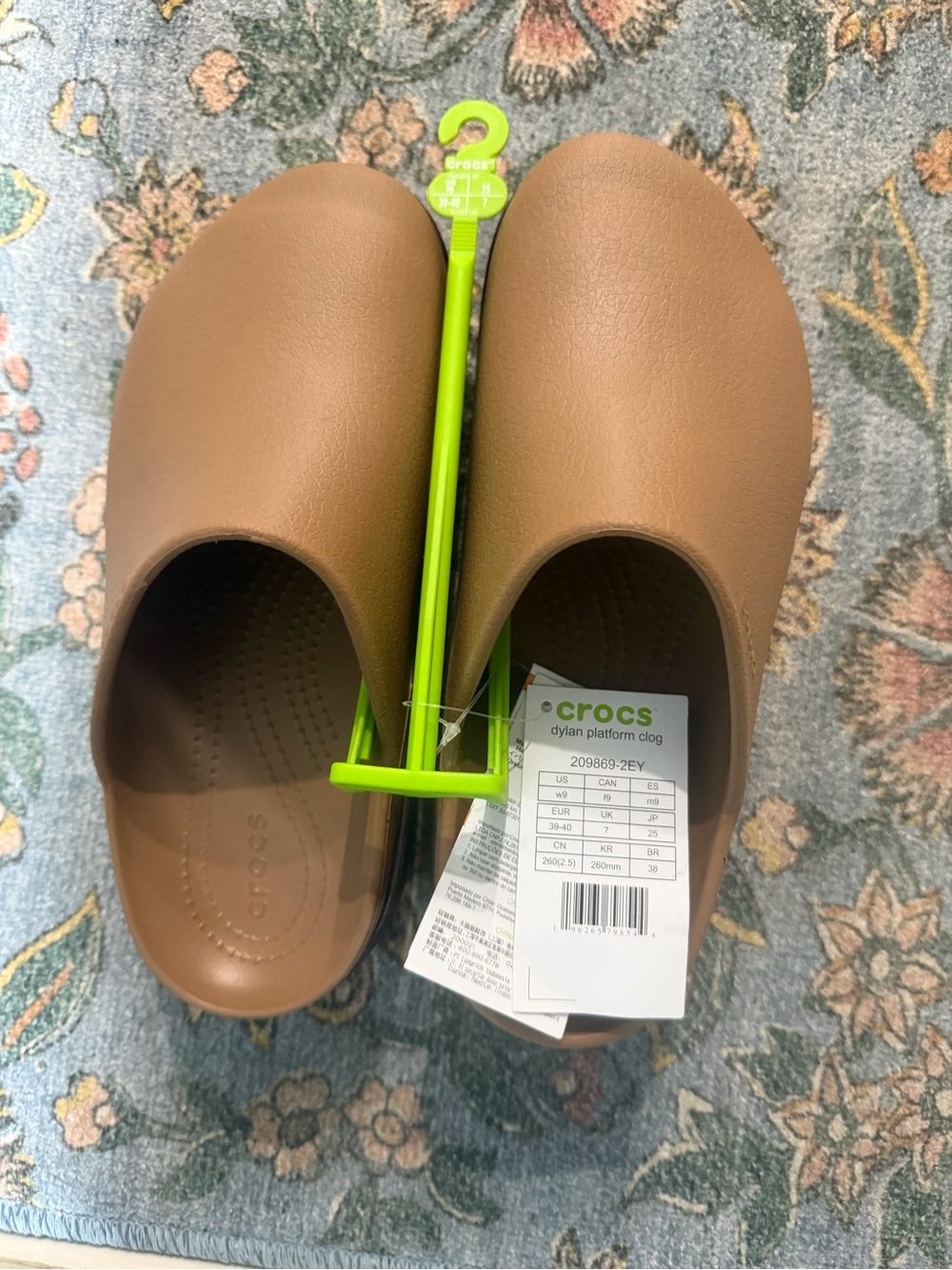 CROCS Dylan Platform Clog - Brown
